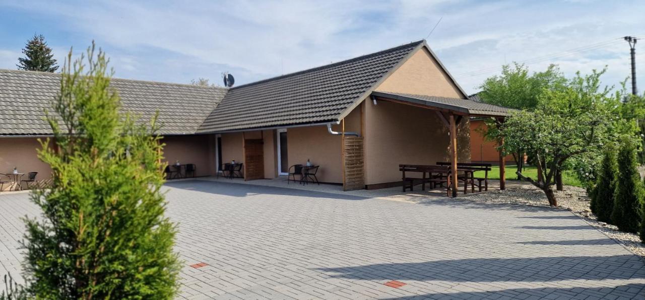 Apartmany Dolosin Velké Losiny Esterno foto